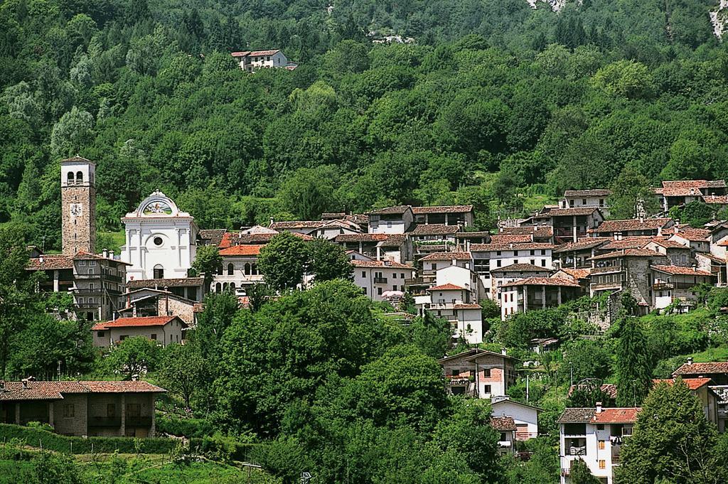 Affittacamere Nonna Leni Frisanco 외부 사진